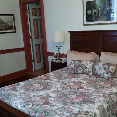 The Fairfield Inn 1757 מראה חיצוני תמונה