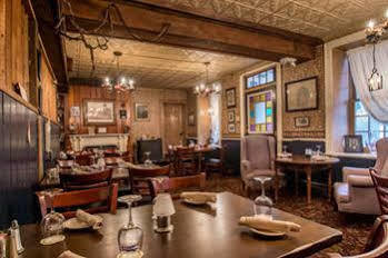 The Fairfield Inn 1757 מראה חיצוני תמונה