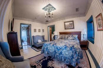 The Fairfield Inn 1757 מראה חיצוני תמונה